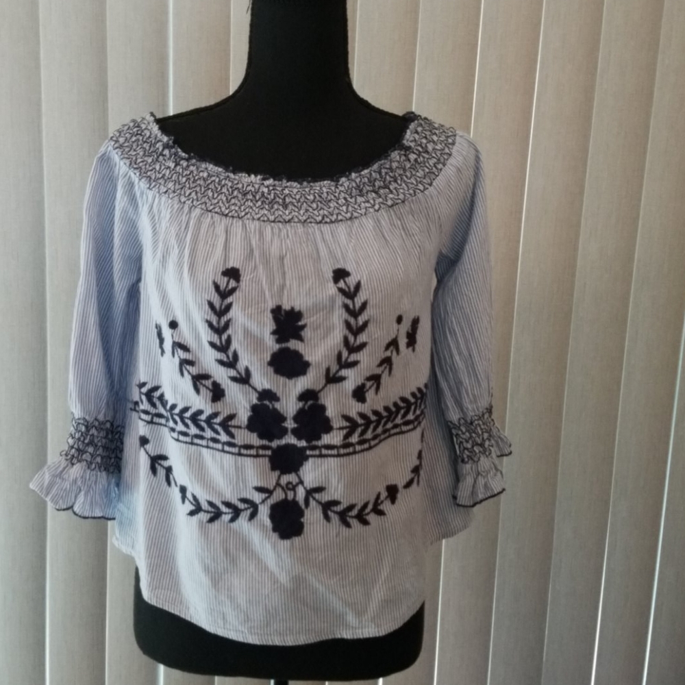 Charlotte Russe Top  Size XS